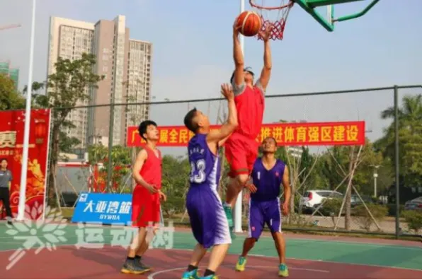 如何靠快攻抢断与稳定命中率提升防守效率？